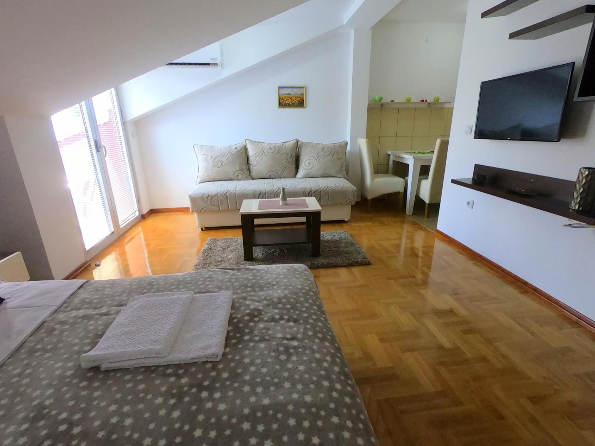 Apartman Zenit Vrnjačka Banja Exterior foto